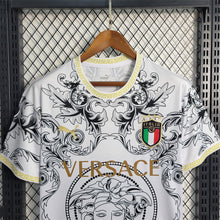 Maillot Italie Versace Blanc Concept Homme 2023/24